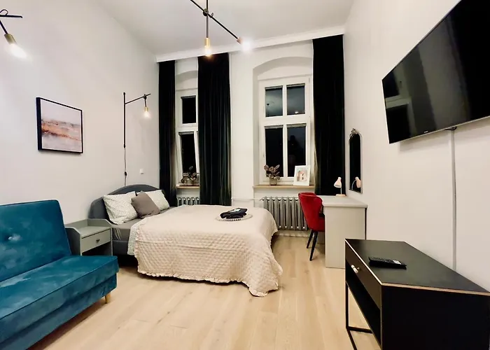 Spacious Apart In The Center- Main Square 300M