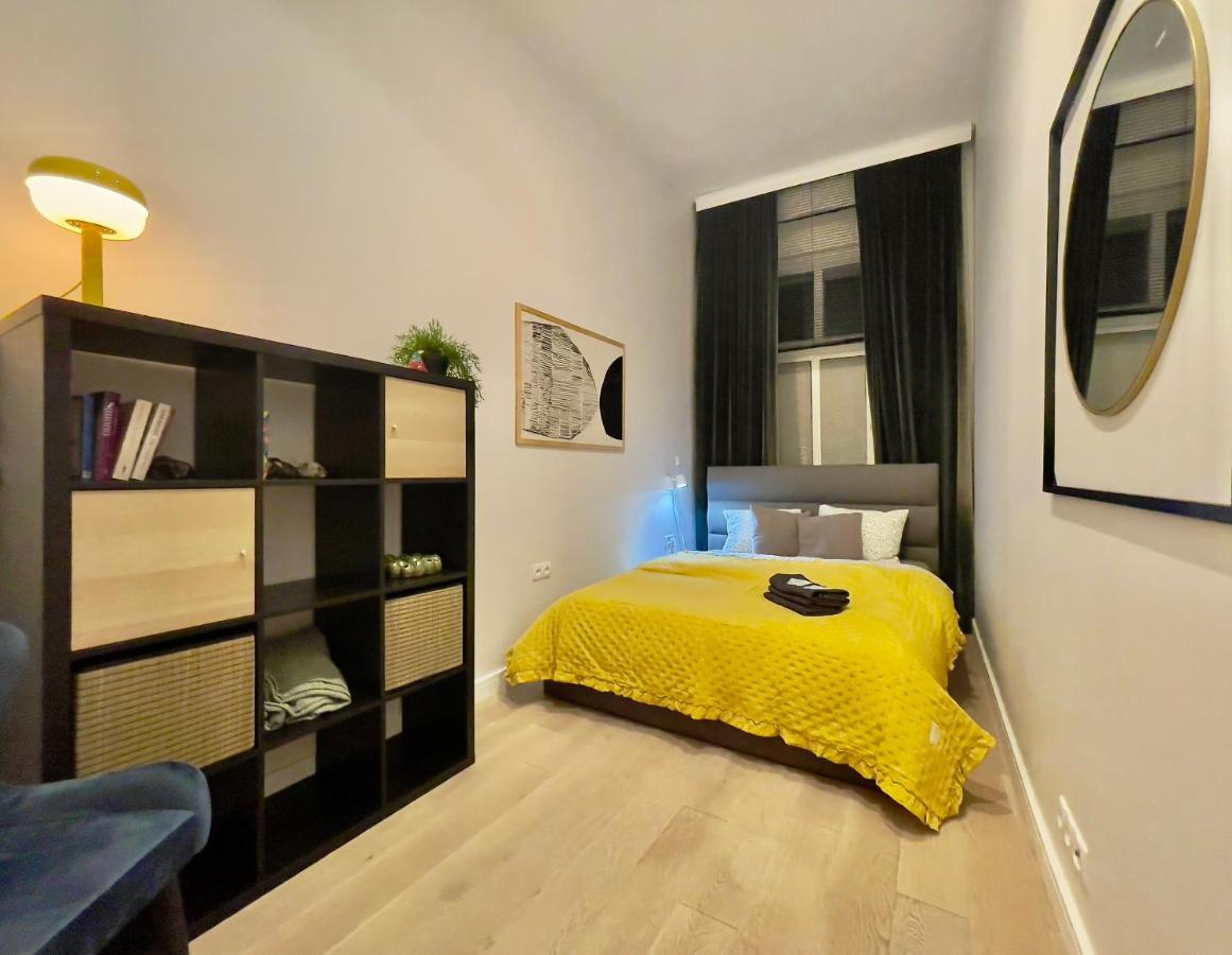 Spacious In The Center- Main Square 300m Leilighet *